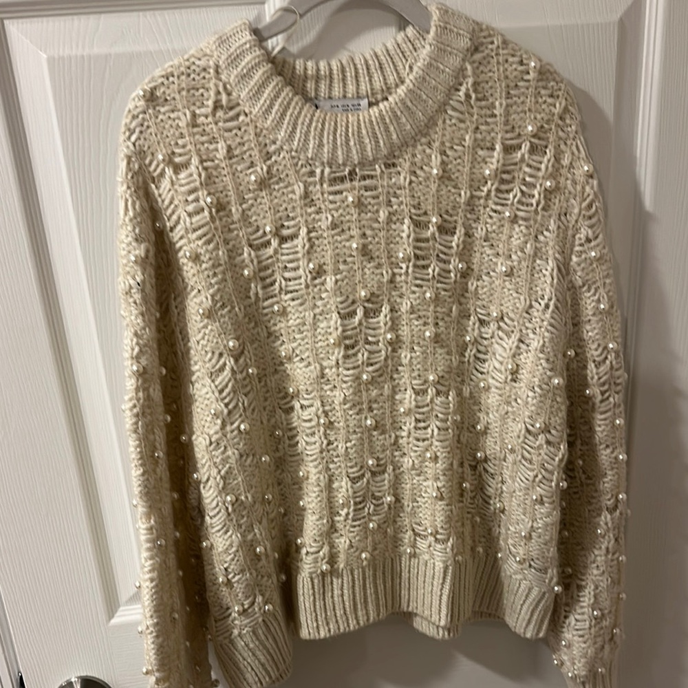 Women's Cream Sweater